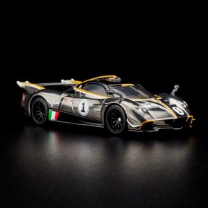RLC Exclusive '21 Pagani Huayra R